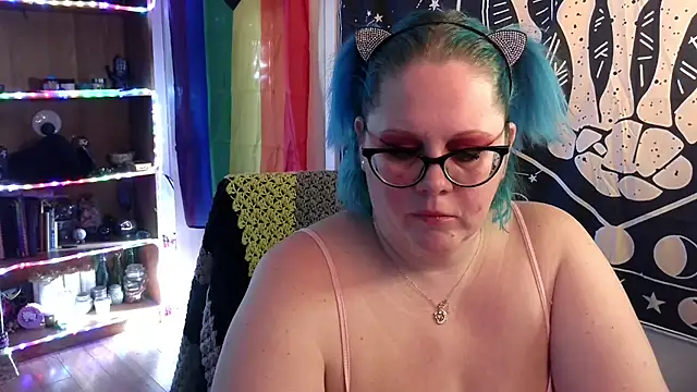 Kinky Witch online show from November 2025 05:13:02 PM