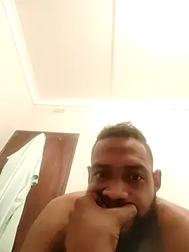 kulliguy online show from October 2025 08:44:02 PM