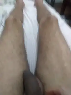 Snapshot of GuilhermeYuree chatting on September 2025 07:12:01 AM GuilhermeYuree online show from September 2025 07:12:01 AM