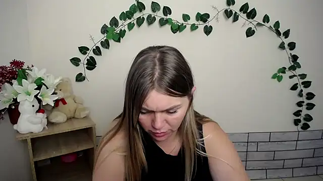 Snapshot of Magic_Katarina_ chatting on September 2025 06:46:01 AM Magic Katarina  online show from September 2025 06:46:01 AM