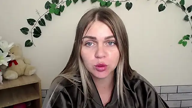 Snapshot of Magic_Katarina_ chatting on October 2025 09:06:02 AM Magic Katarina  online show from October 2025 09:06:02 AM