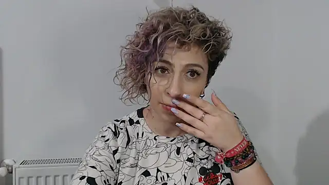 Snapshot of AAARUNY chatting on February 2026 04:56:01 PM AAARUNY online show from February 2026 04:56:01 PM