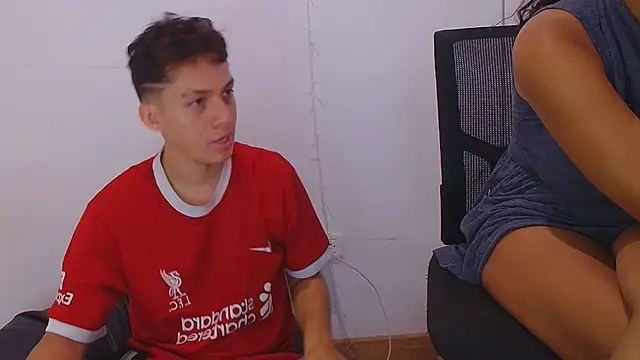 Aria Arthur online show from September 2025 02:28:02 PM