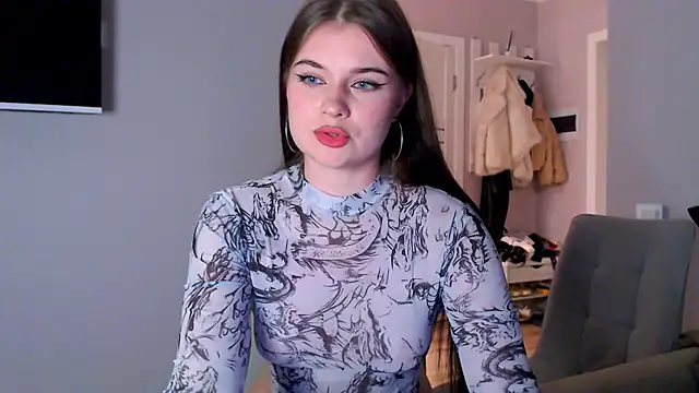 AlexaButttler online show from November 2025 08:42:02 PM