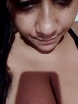 Snapshot of srtsara chatting on February 2026 03:57:01 AM srtsara online show from February 2026 03:57:01 AM