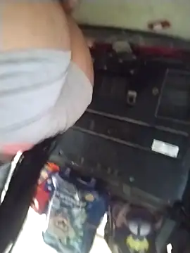 Snapshot of srtsara chatting on April 2026 02:10:02 PM srtsara online show from April 2026 02:10:02 PM