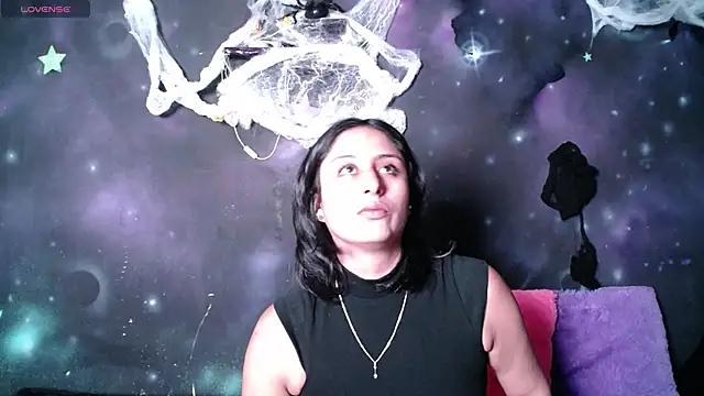 CristaldelLeon s online show from September 2025 07:08:02 PM
