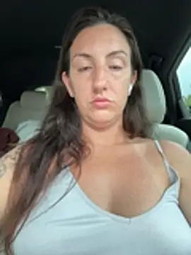 sweetsirenn online show from November 2025 12:50:02 PM