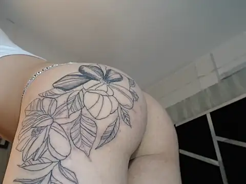 chaniesmith69x online show from October 2025 07:47:02 PM