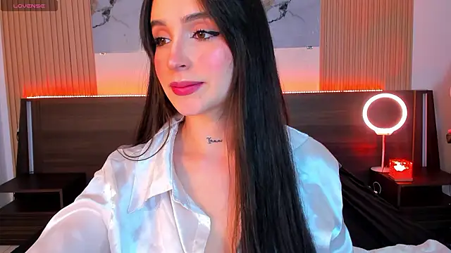 samanthaa moon online show from February 2026 12:31:01 AM