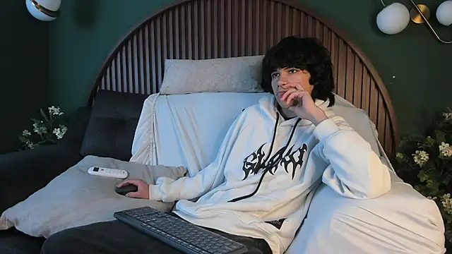 Diamond twink online show from July 2026 07:17:02 AM