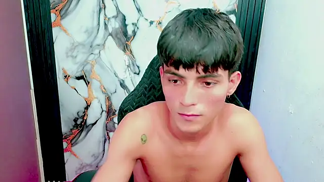 Thommy cute online show from February 2026 08:02:01 PM