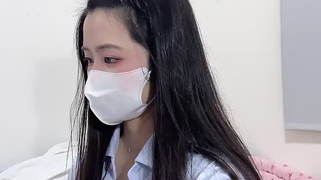 LHeart online show from November 2025 01:33:02 PM