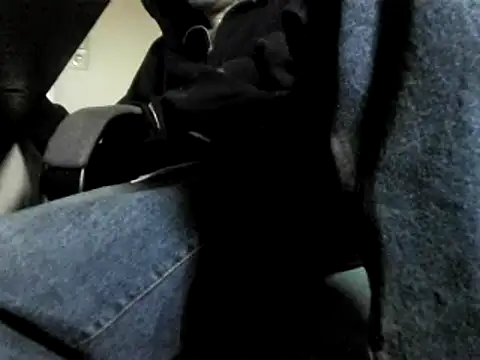 skateboy78 online show from February 2025 01:31:02 PM