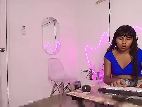 Snapshot of Andre_lezcano chatting on February 2026 06:36:02 PM Andre lezcano online show from February 2026 06:36:02 PM