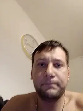 Alessio1987 online show from February 2026 07:42:02 PM