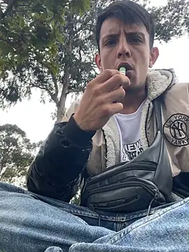 Snapshot of andrewcoopper1 chatting on February 2026 03:39:01 PM andrewcoopper1 online show from February 2026 03:39:01 PM