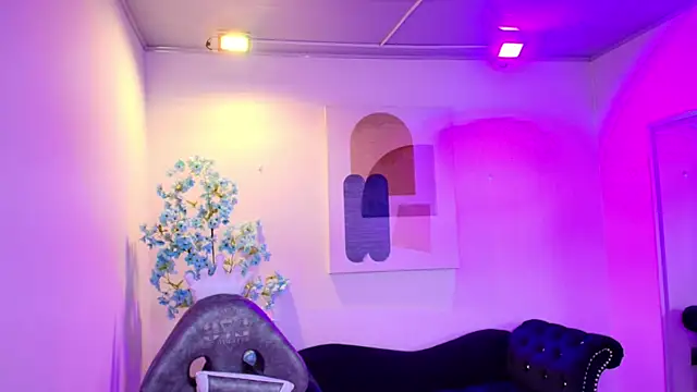 Ritsuka berry online show from April 2026 07:26:01 PM