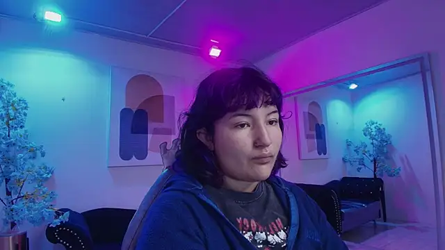 Ritsuka berry online show from April 2026 07:08:02 PM