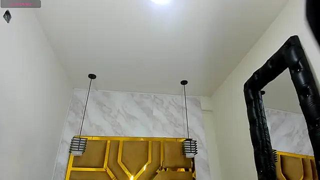 Luciifeer  online show from September 2025 06:07:01 PM