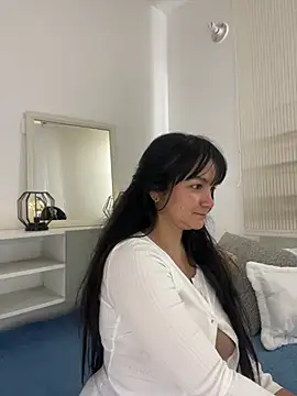 Nova Gabriela online show from April 2026 12:32:02 PM