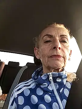 clarabell4 online show from February 2026 07:45:01 AM