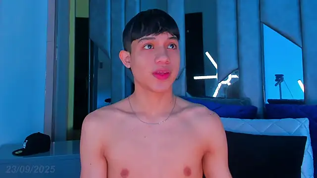 Sebax Young online show from September 2025 08:34:02 PM