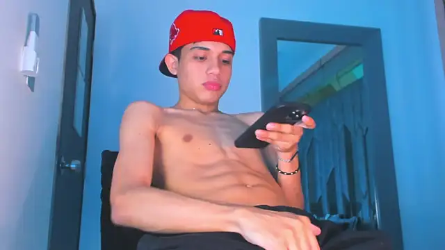 Sebax Young online show from December 2025 08:27:01 PM