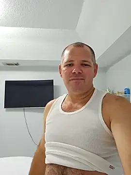 cubanitofeliz40 online show from March 2026 01:11:02 PM