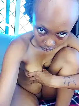 SeffieLucy online show from November 2025 09:30:01 AM