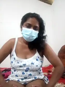 Snapshot of boosypussy chatting on December 2025 10:33:01 AM boosypussy online show from December 2025 10:33:01 AM