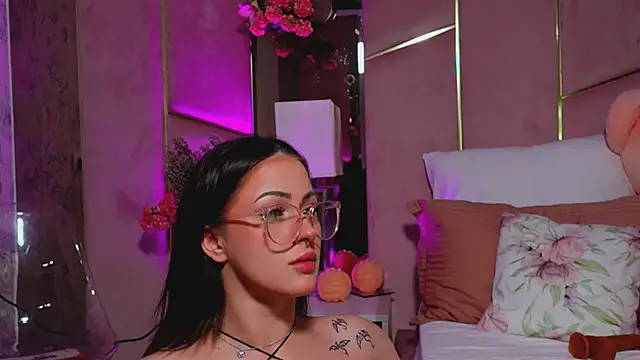 LucyLextonX online show from April 2026 02:56:01 AM