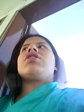 sasha roldann online show from December 2025 07:31:02 PM