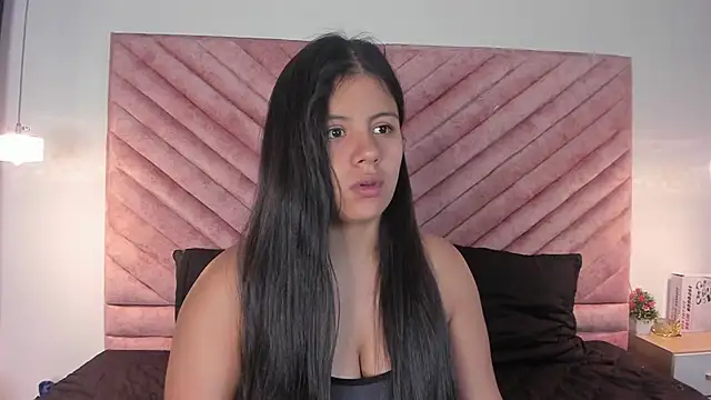 sasha roldann online show from January 2026 07:08:02 PM