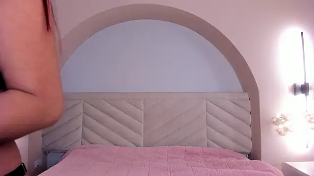 Bella Williiams online show from March 2026 12:19:01 PM