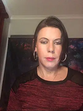 Juicy Lucy online show from July 2026 10:24:01 AM
