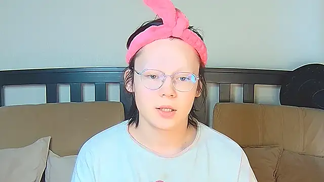 Derek Carter online show from April 2026 12:17:01 PM