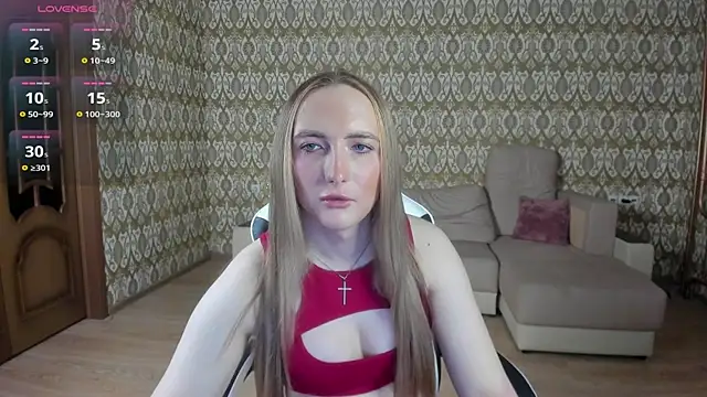 Snapshot of Vi_Luxy chatting on May 2026 01:54:01 AM Vi Luxy online show from May 2026 01:54:01 AM