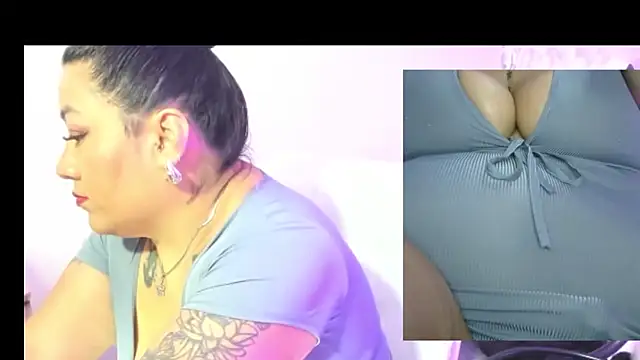 Clunita online show from April 2026 02:53:02 AM