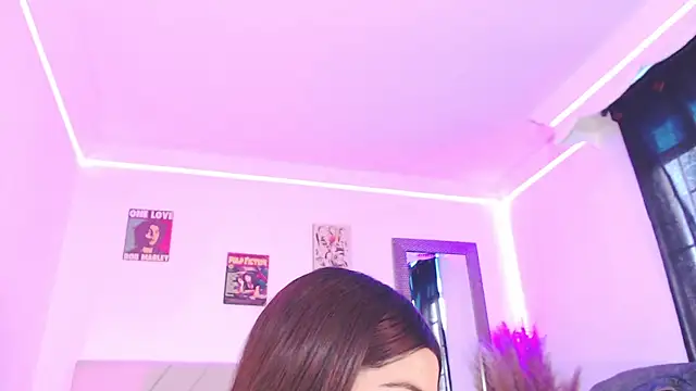 Snapshot of Anna_belly chatting on October 2025 03:56:02 PM Anna belly online show from October 2025 03:56:02 PM