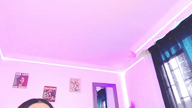 Snapshot of Anna_belly chatting on November 2025 01:47:02 PM Anna belly online show from November 2025 01:47:02 PM