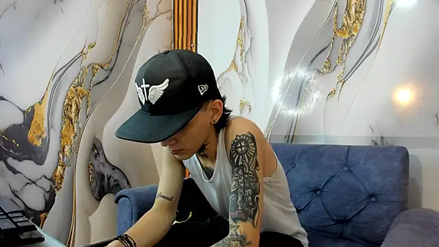 StraightBoy Nick online show from September 2025 07:13:02 AM