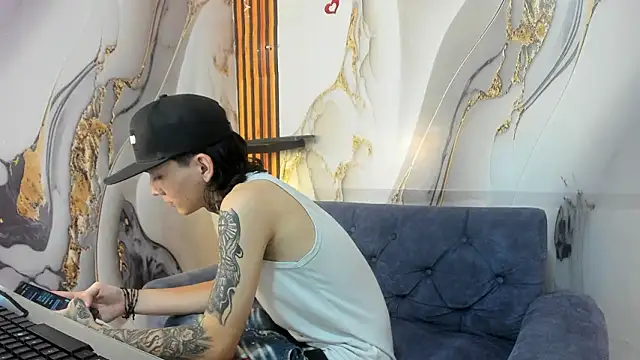 StraightBoy Nick online show from February 2026 05:30:02 AM