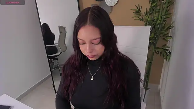 Missy davis online show from March 2026 09:05:01 PM