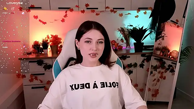 Kimmie shine online show from November 2025 03:24:02 PM