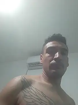 bigandstrong2217 online show from April 2026 01:38:01 AM