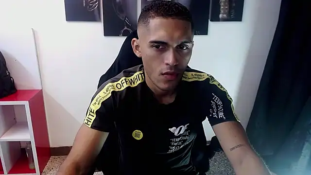 Derek Storm  online show from November 2025 10:48:01 AM