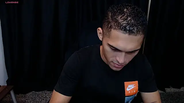 Derek Storm  online show from November 2025 10:56:02 AM