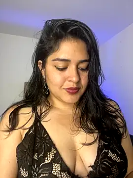 EmilyNoir1 online show from November 2025 10:00:02 PM