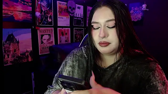 Ravendark  online show from January 2026 06:35:02 PM